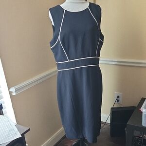 Liz Claiborne Navy and White Midi Dress Size 14